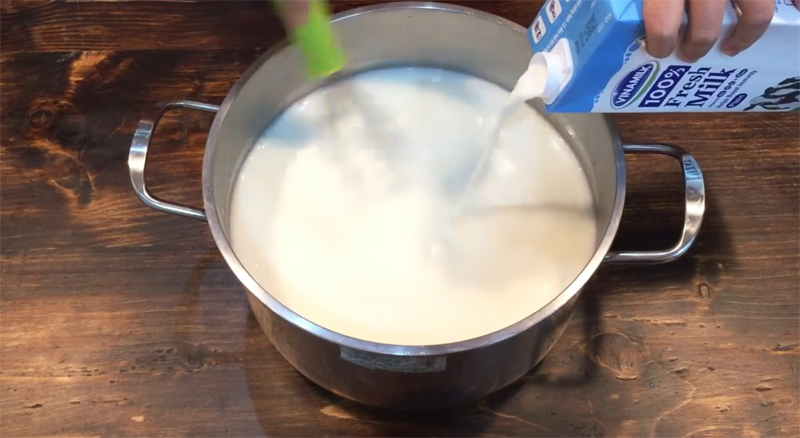 Cách làm kem sữa chua dẻo với nồi cơm điện